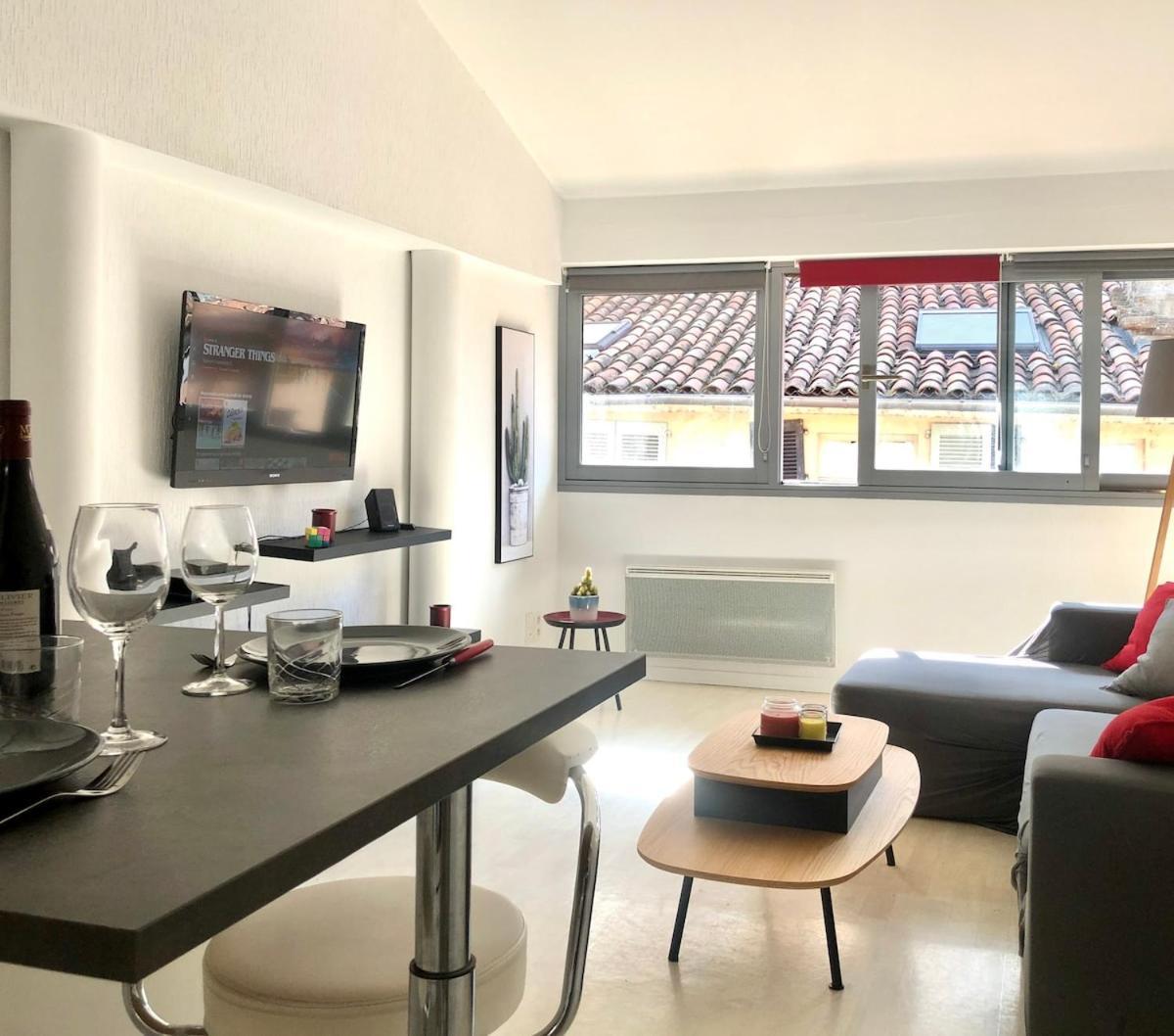 Loft Sous Les Toits Lumineux - Capitole-Daurade-Esquirol - Wifi Apartment Тулуза Екстериор снимка